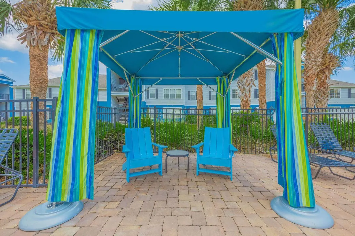 Summer Palms Apartments