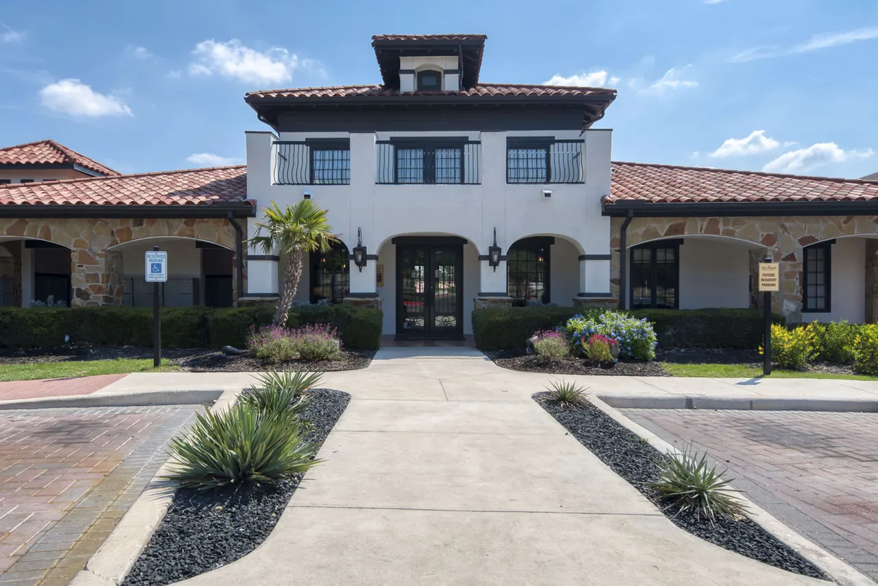 San Miguel Apartments