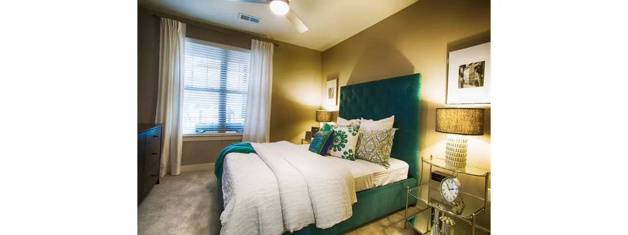 The Marlowe Lake Boone Apartments