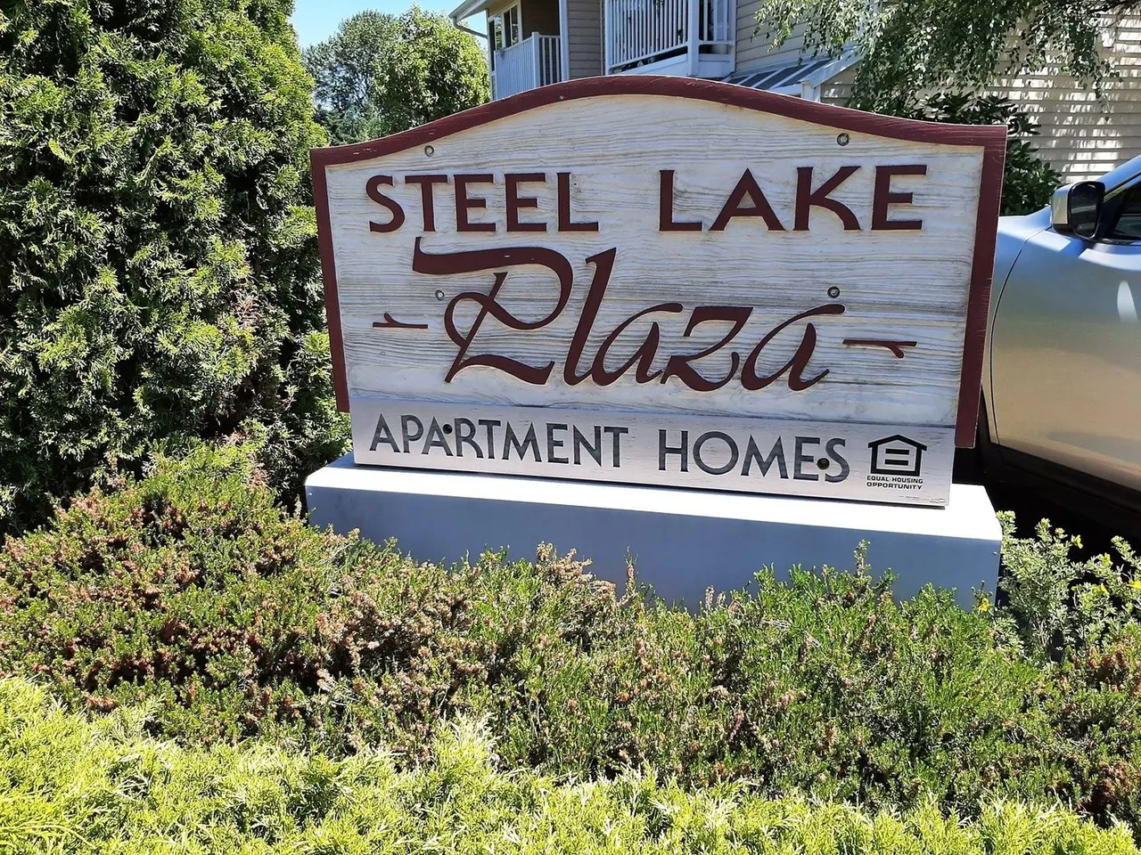 Steel Lake Plaza Apartments