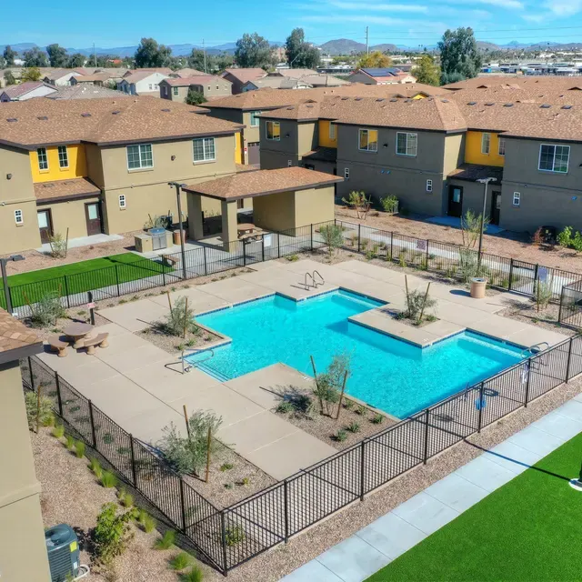 San Vicente Townhomes