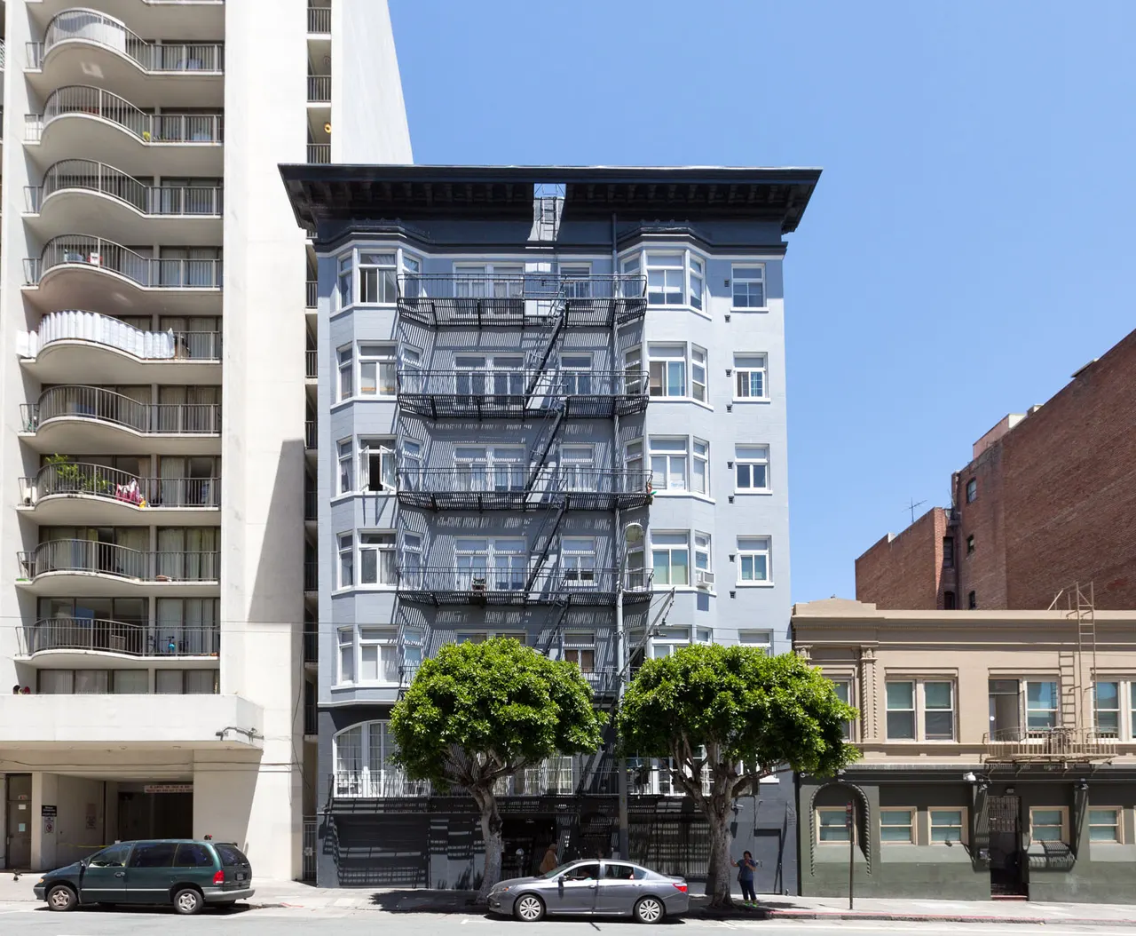 320 Turk Apartments
