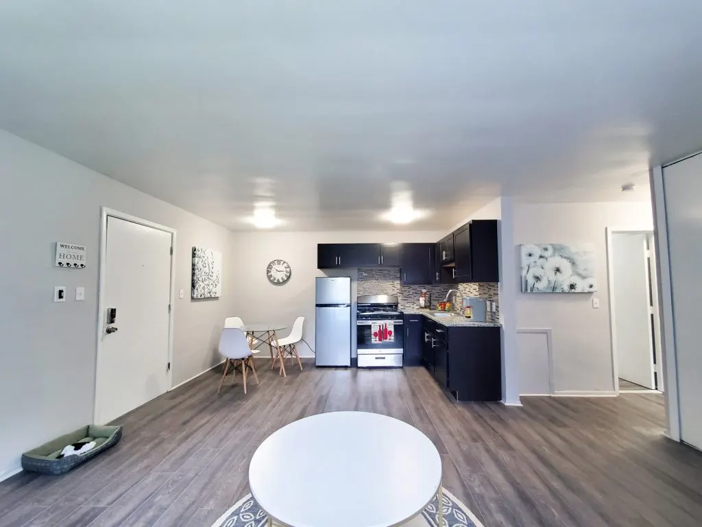 One-3-One Apartments
