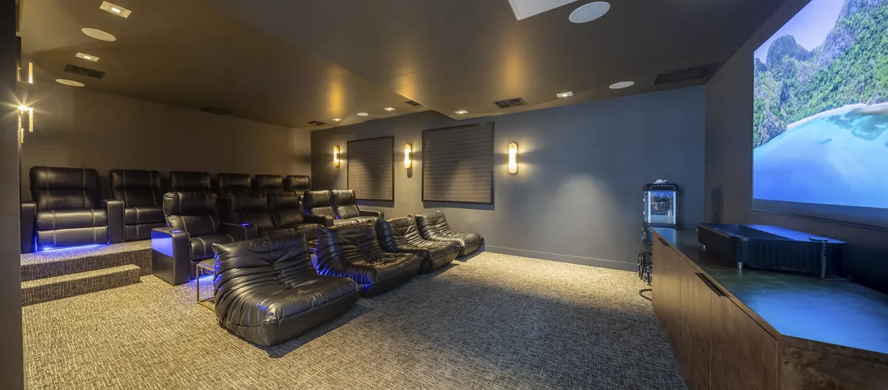 Aliso Apartments