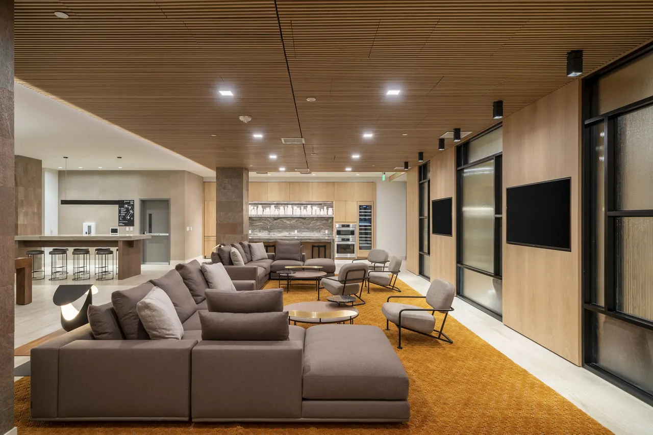 Linea Apartments