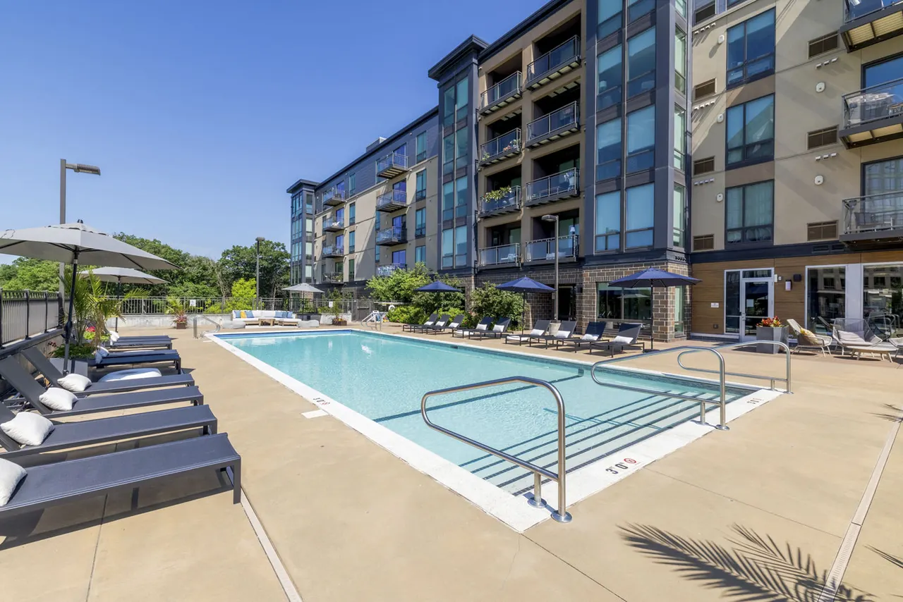 The Island Residences at Carlson Center Apartments