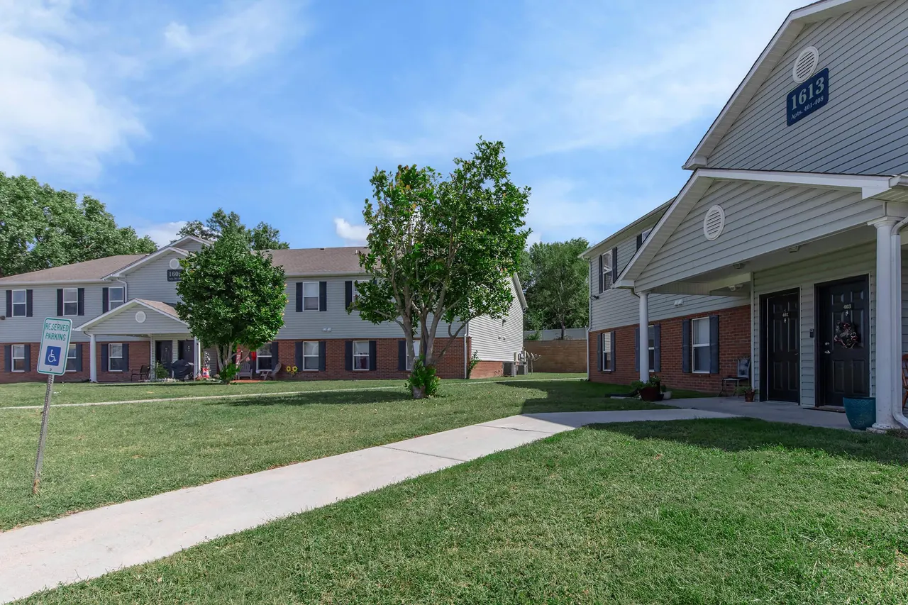 Village At Papillion