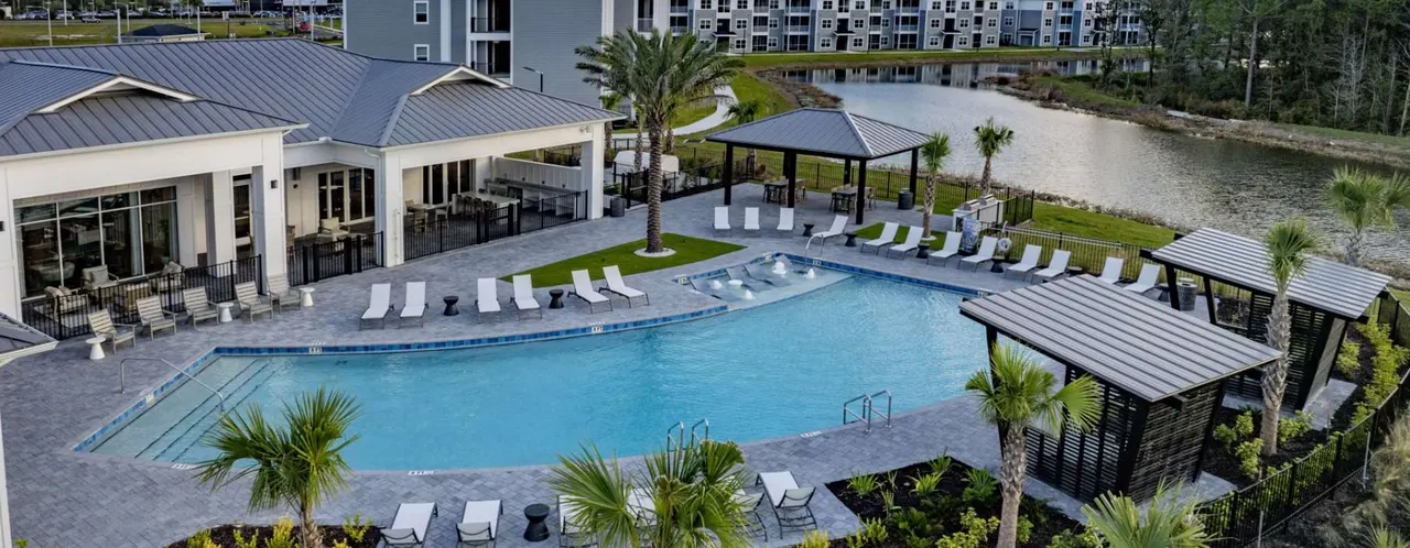Sentosa Lexington Oaks Apartments