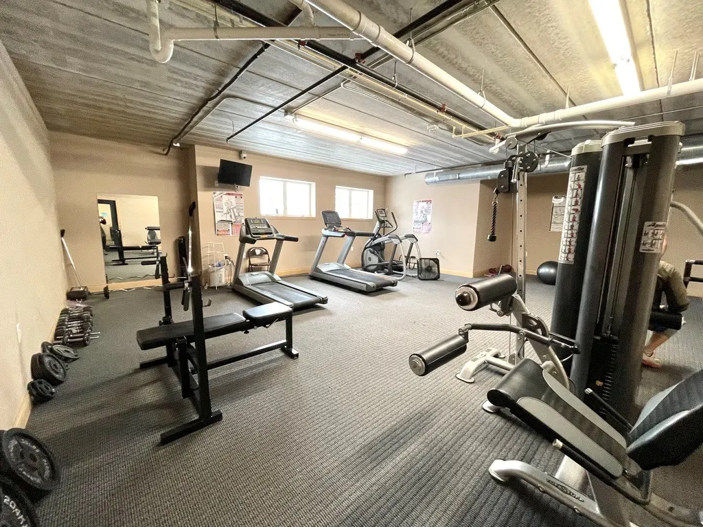 Delafield Woods Apartments