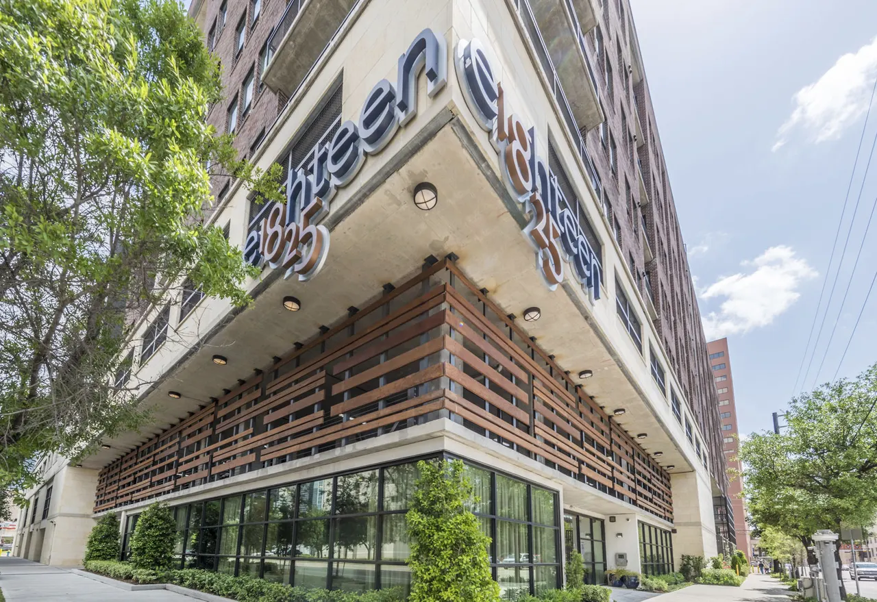 Camden Downtown Apartments