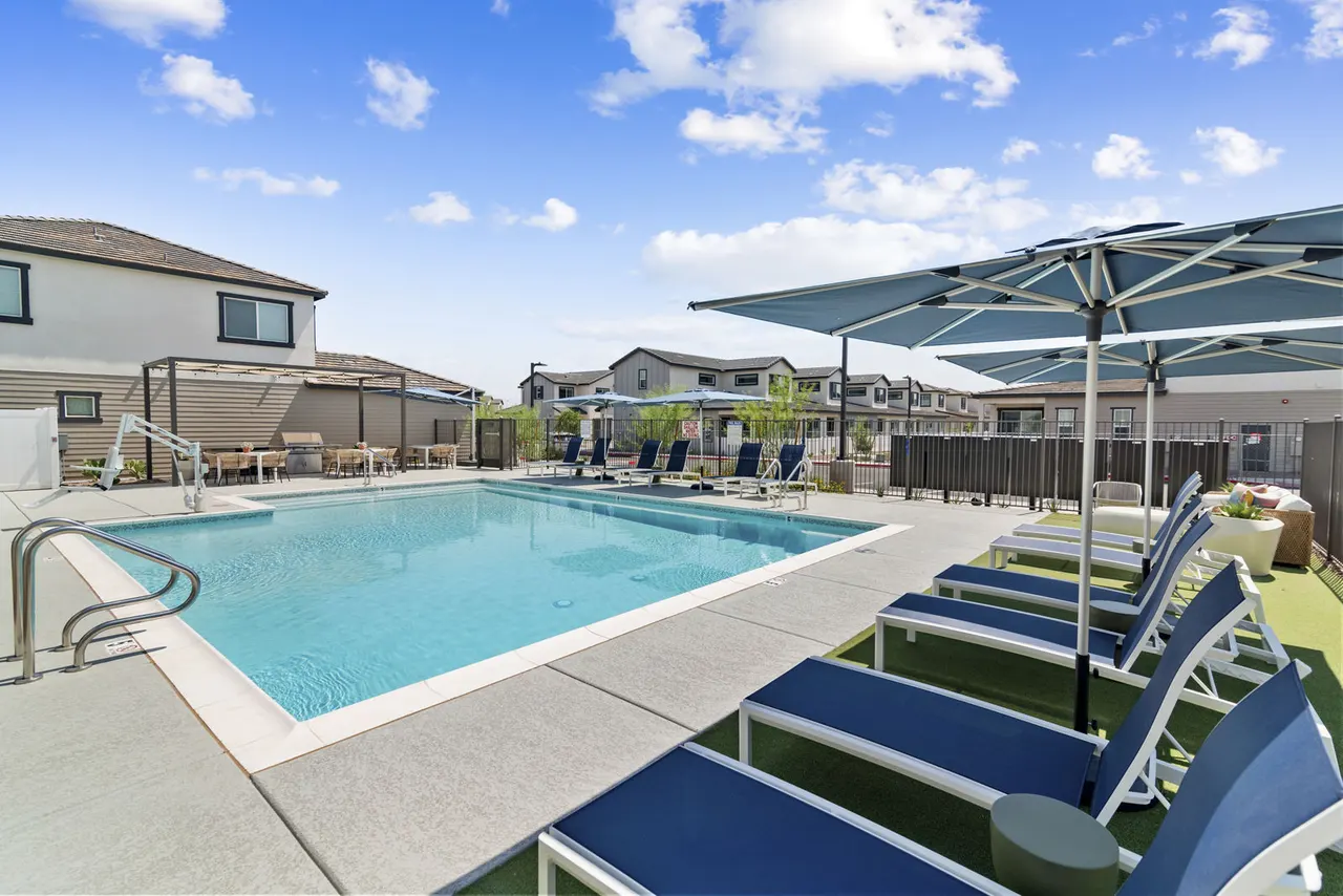 Amberlin Queen Creek