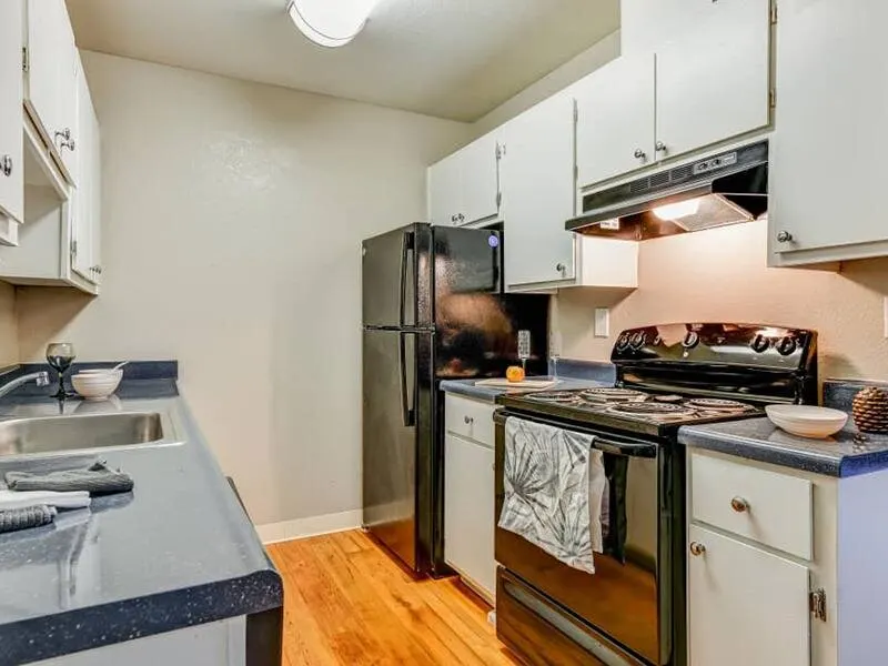 Summerwood Apartments