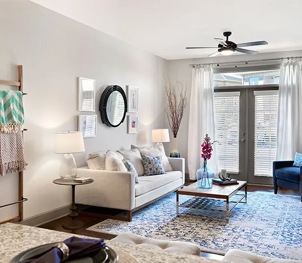 Cadence Cool Springs Apartments