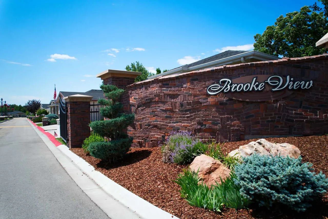 Brooke View