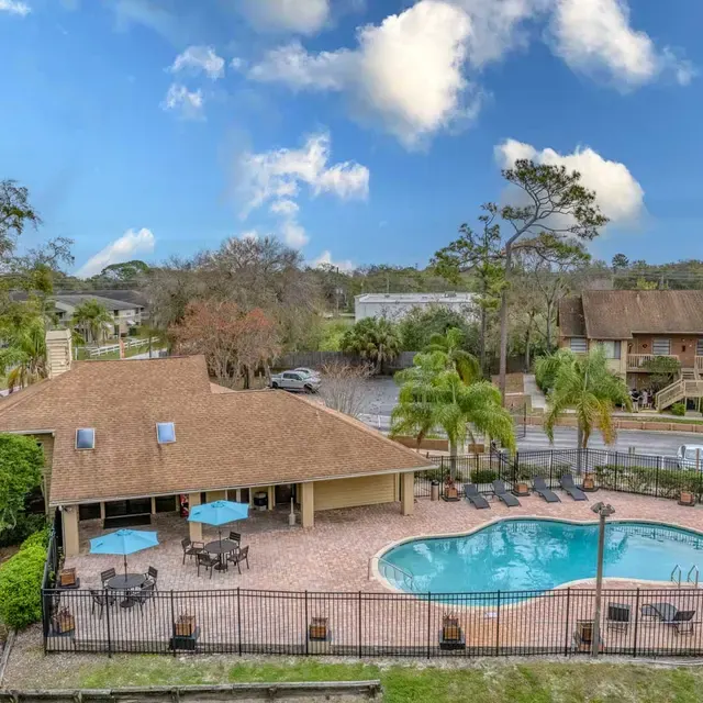 Harbor Oaks Apartments