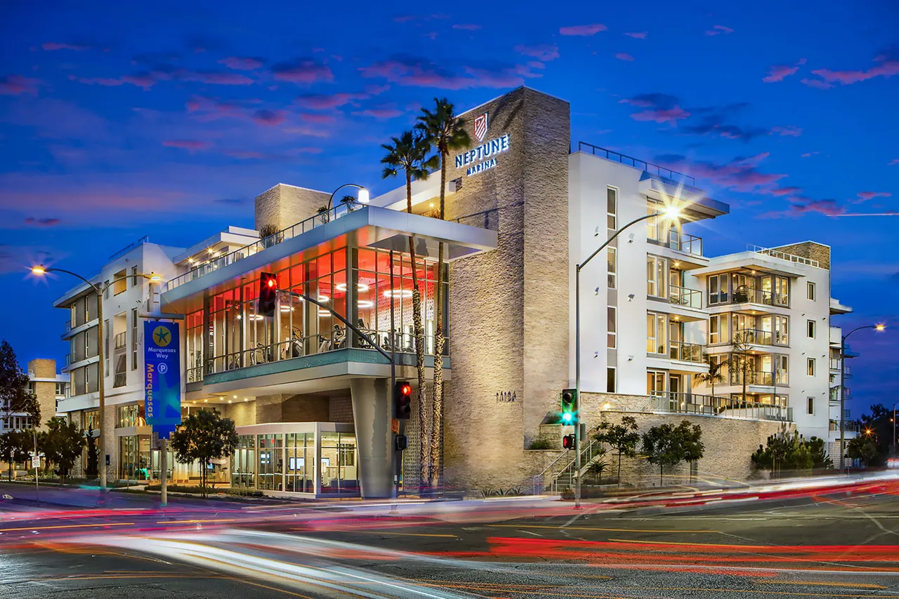 Neptune Marina Apartments