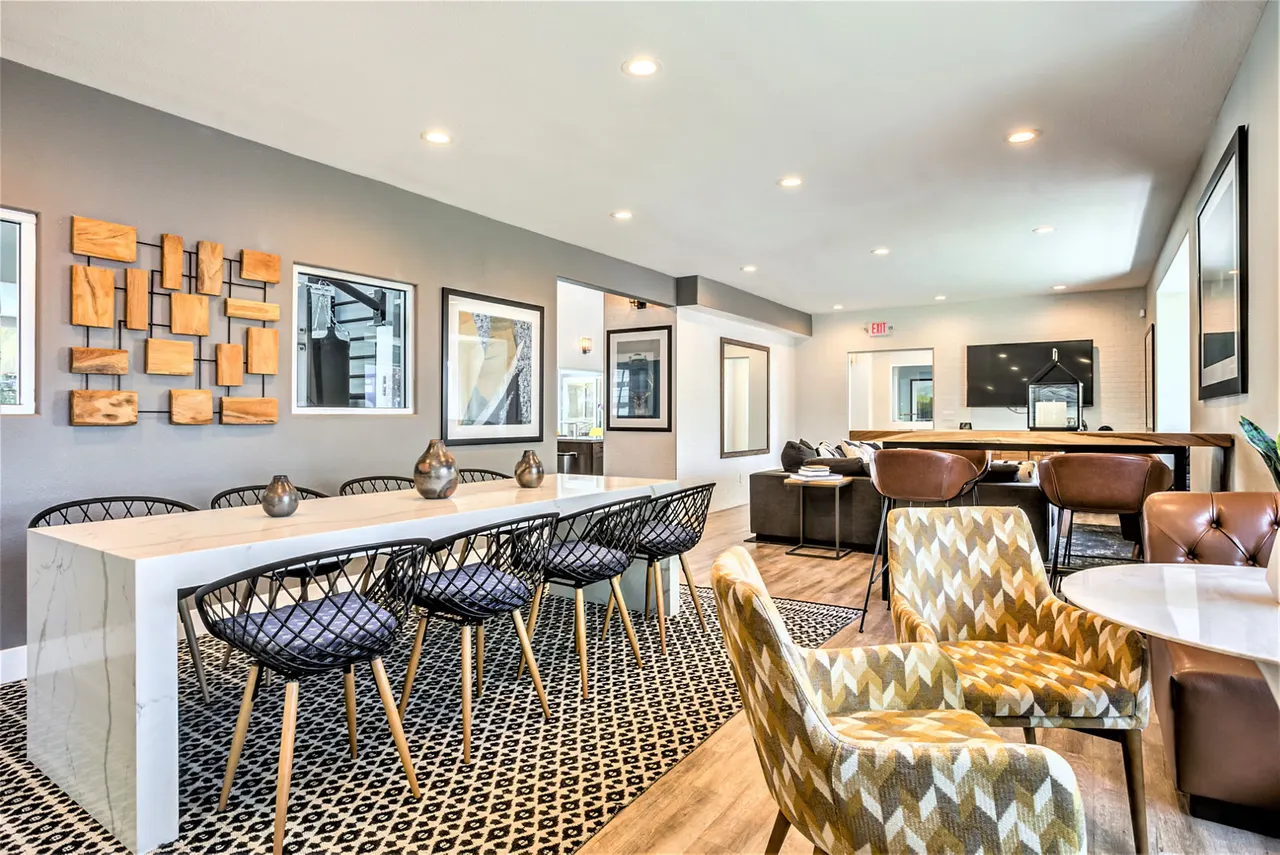 Avana Stoneridge Apartments