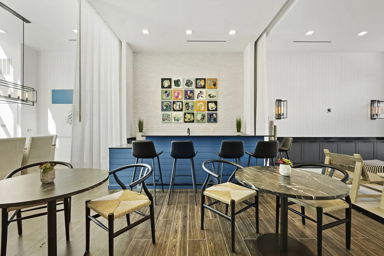 Azalea Luxury Apartments