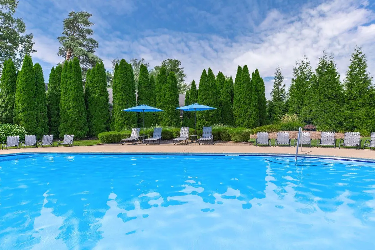 WoodCliff Estates Apartments