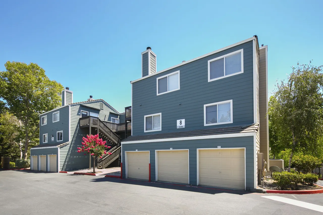 Waterscape Apartments