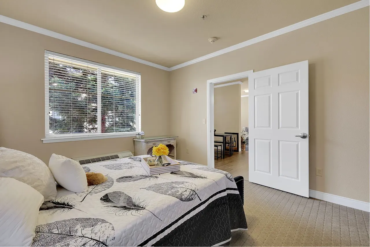 Brentwood Grove Senior Living