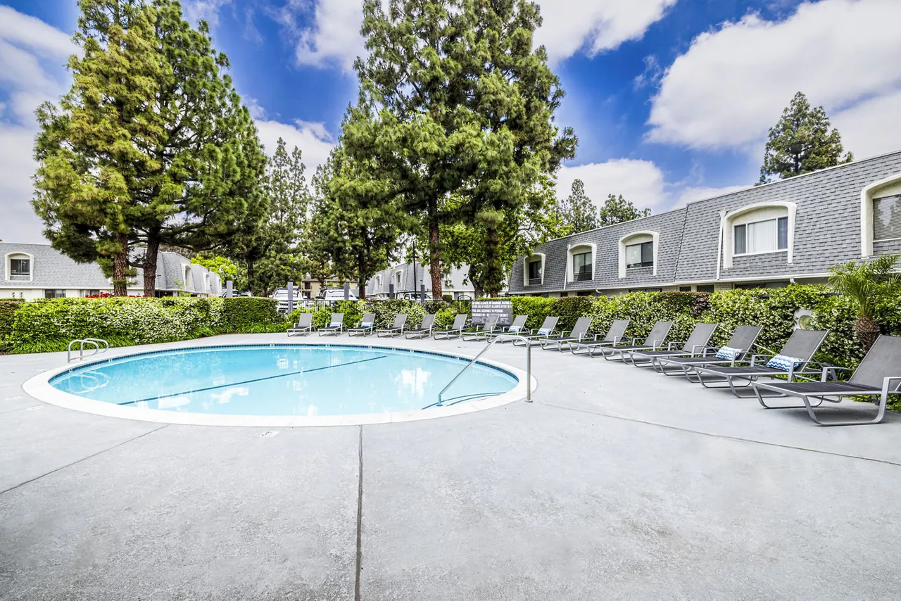 Lexington Townhomes