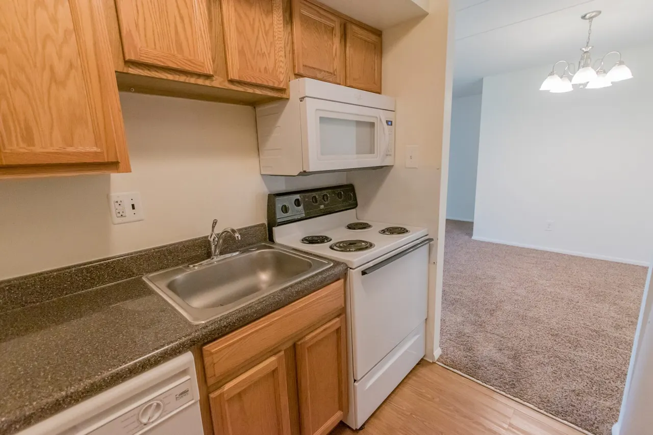 Caln East Apartments