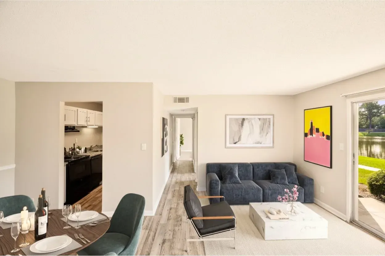 Lakeside Lakeview Apartments
