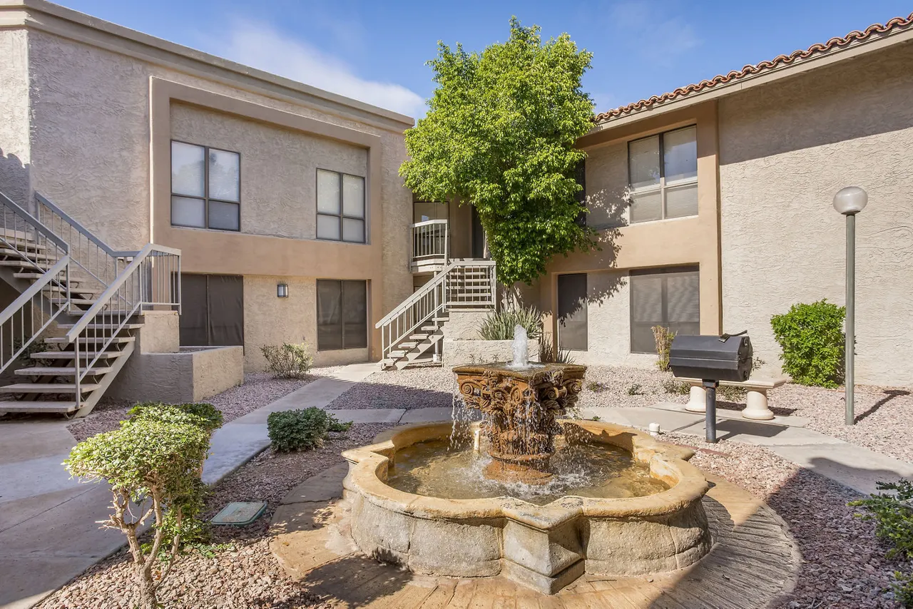 Avana at the Pointe Apartments