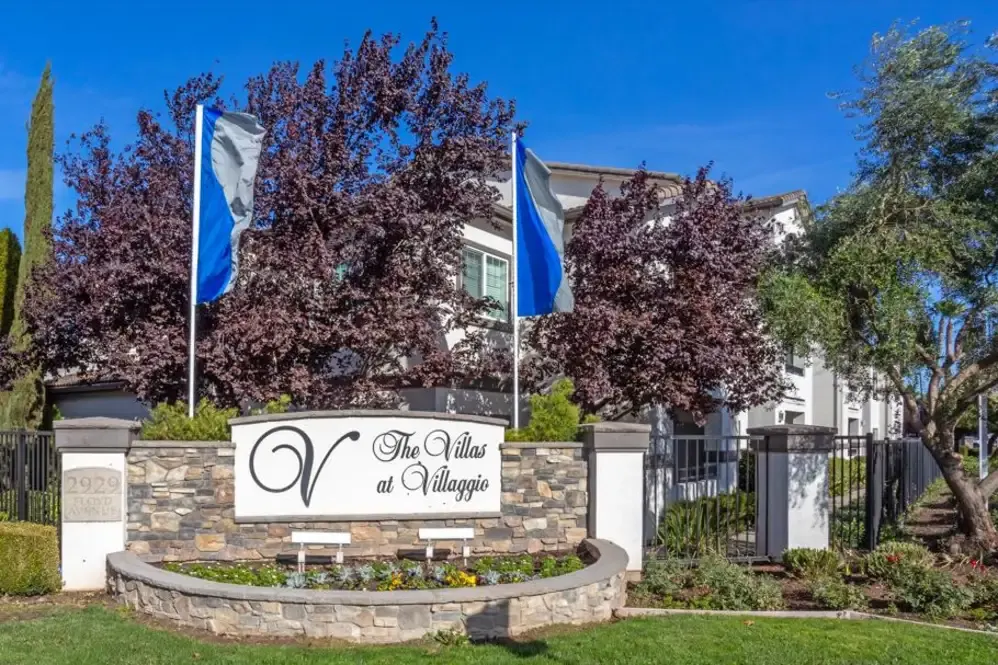 The Villas at Villaggio