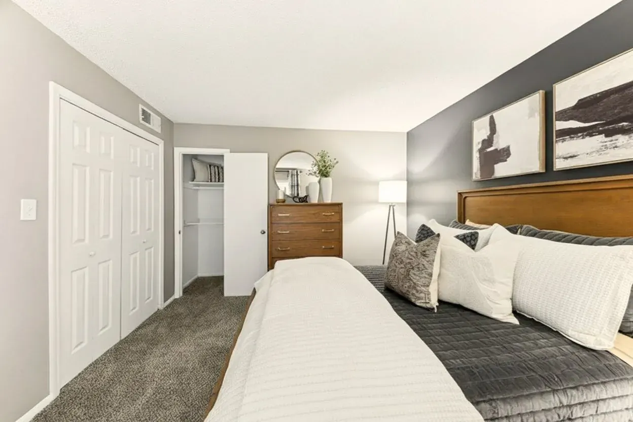River Place on the Cahaba Apartments
