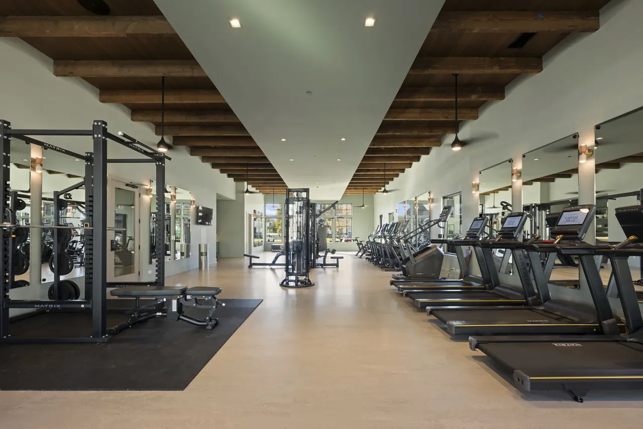 Elan Capital Hills