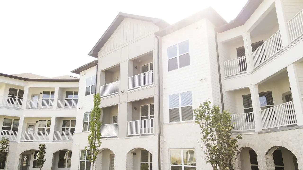 The Ravelle at Ridgeview Apartments