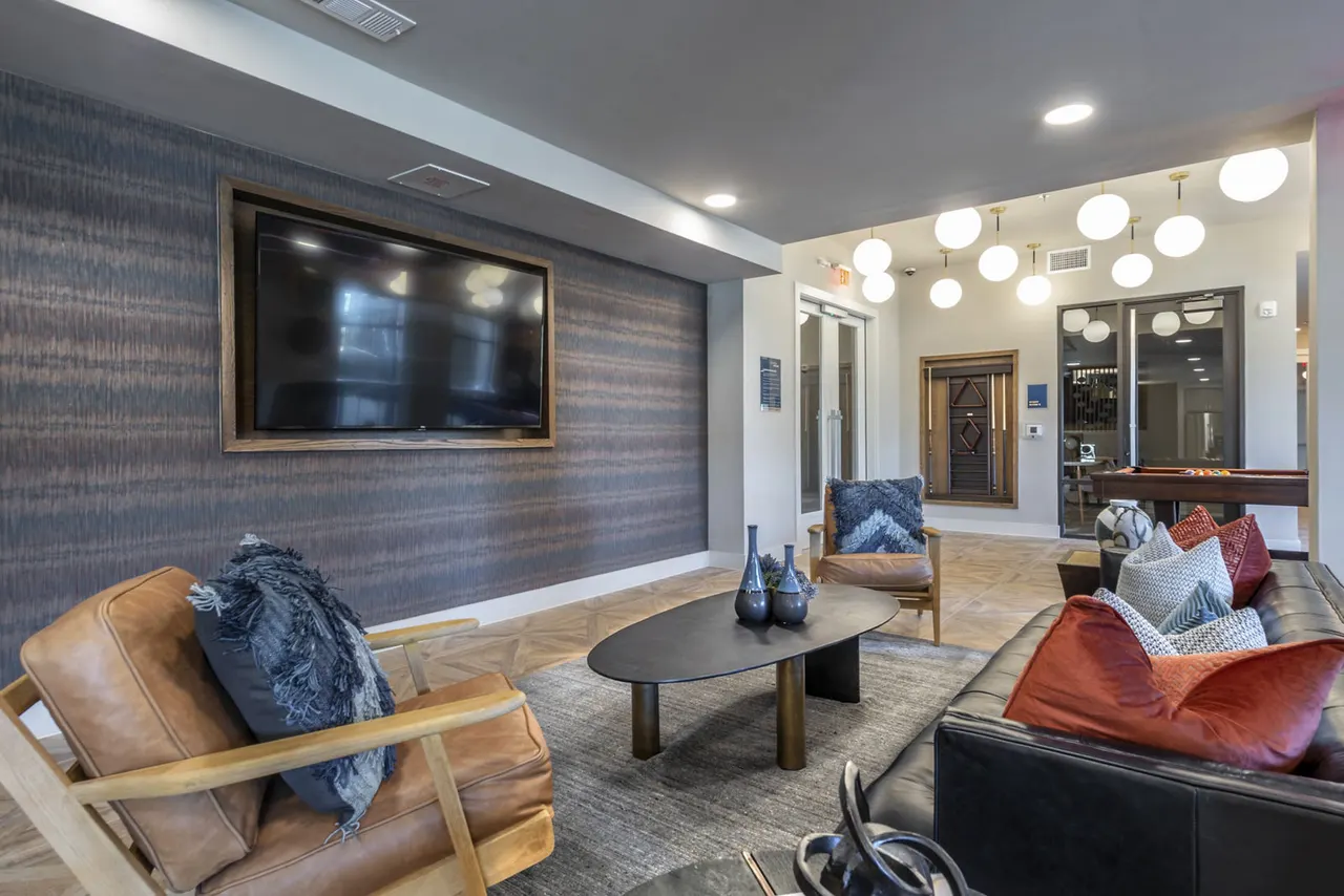 301 Flower Mound