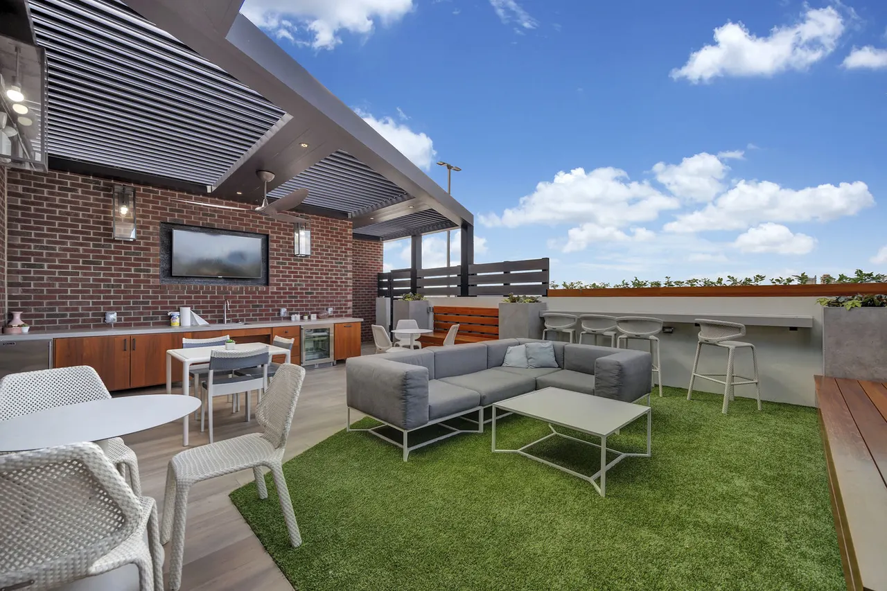 Alta Purl Apartments