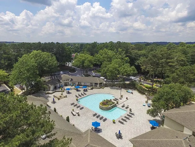 East Perimeter Pointe