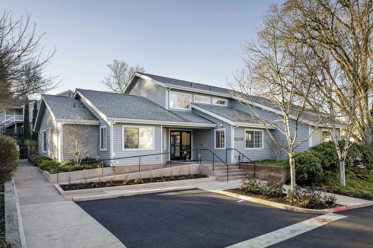 Bayridge Apartments