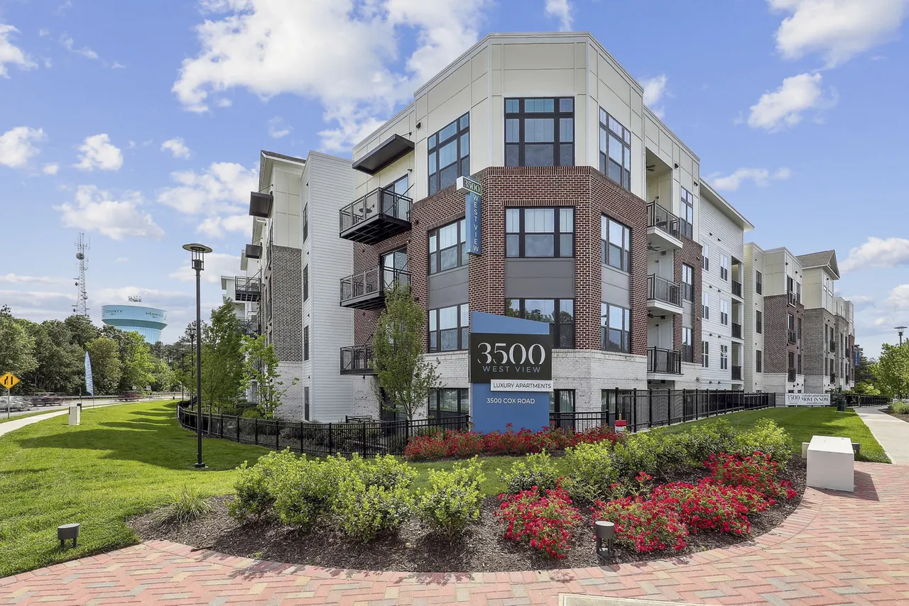 3500 West View