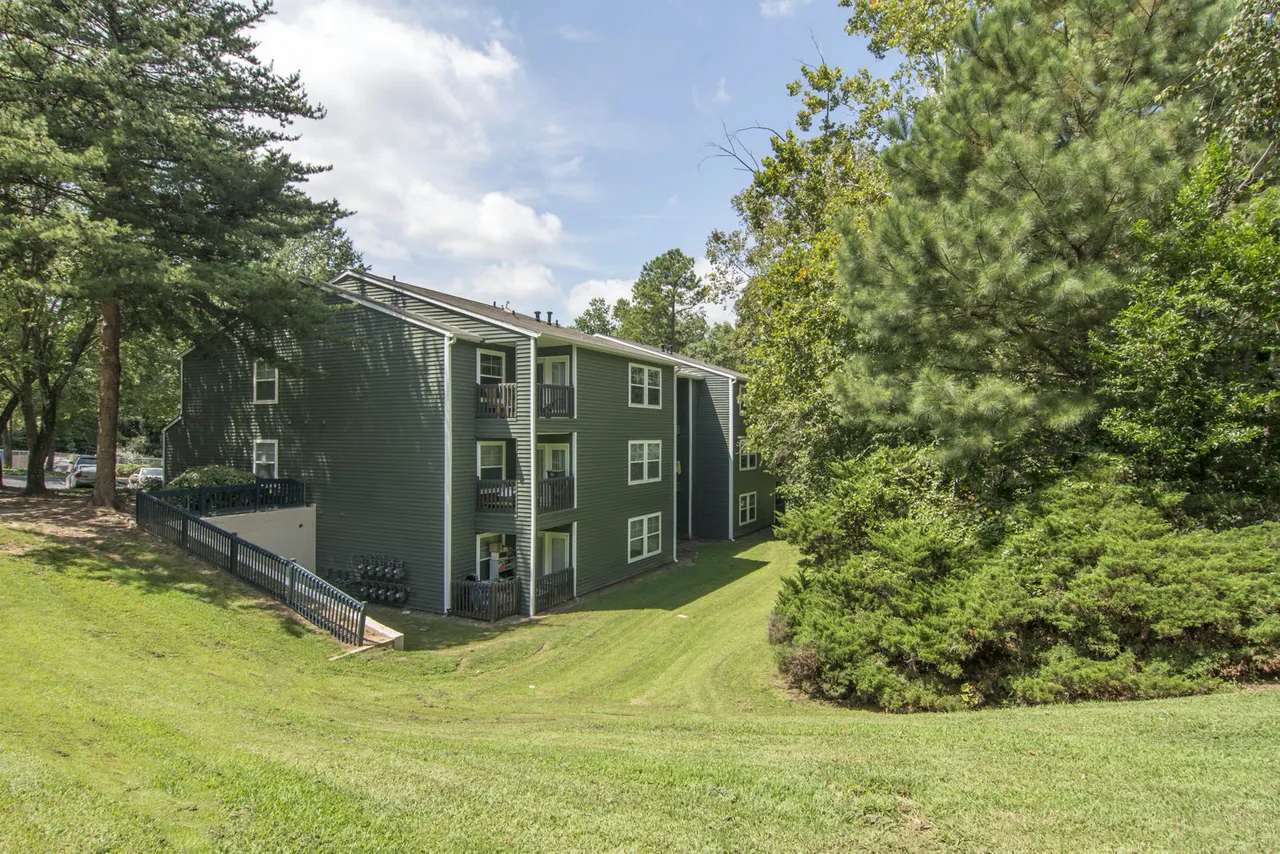 Avana Woods