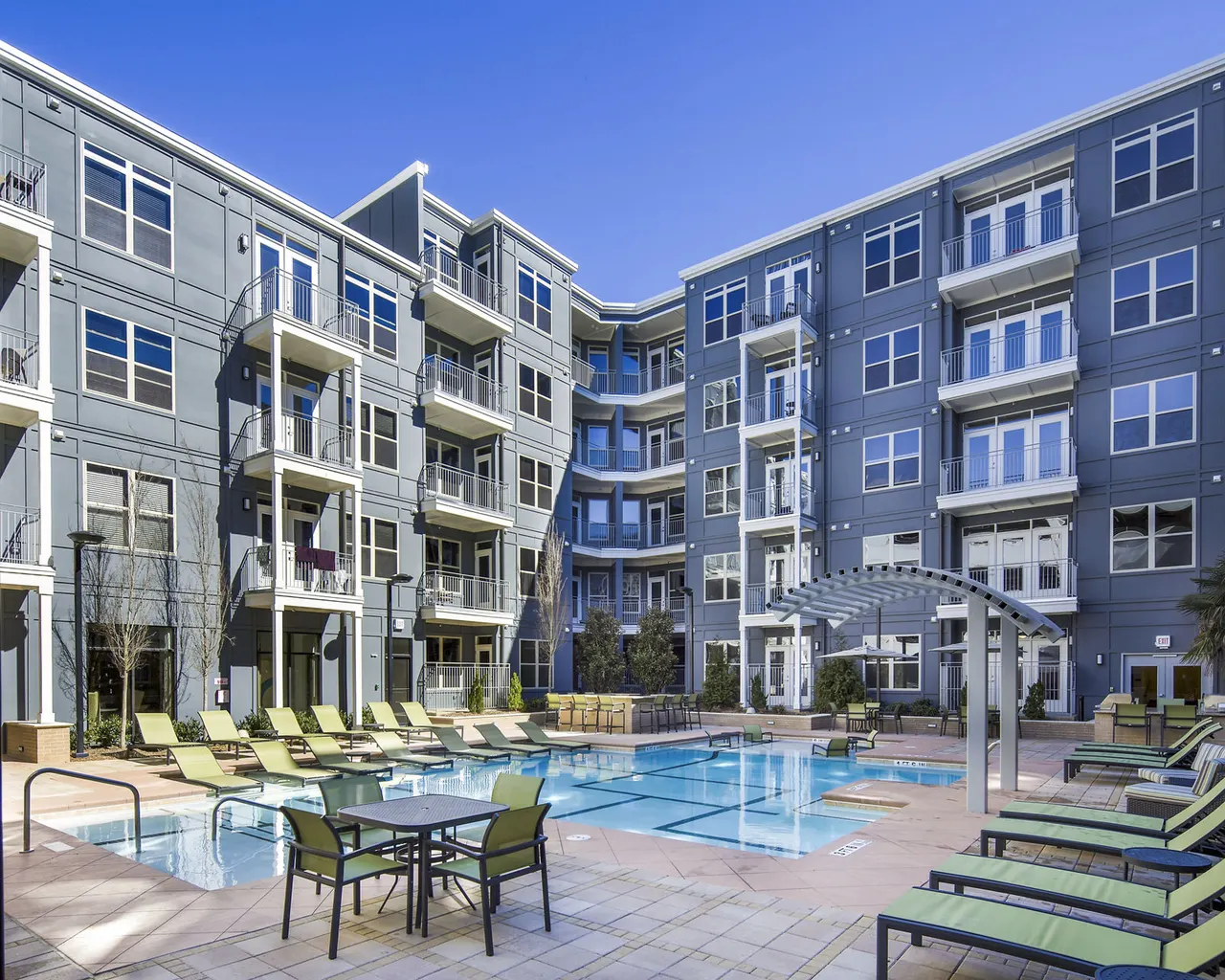 1377 Brookhaven Apartments