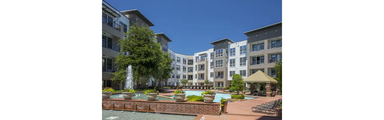 Alta Lakeshore Lofts