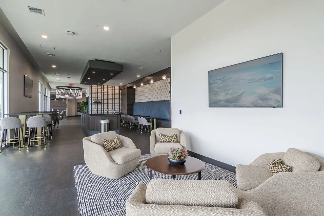 Cambridge West Apartments