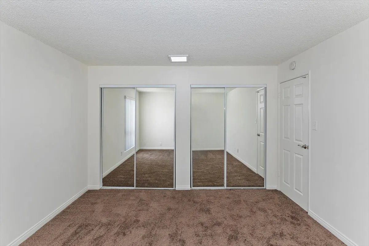 16205 Woodruff Apartments