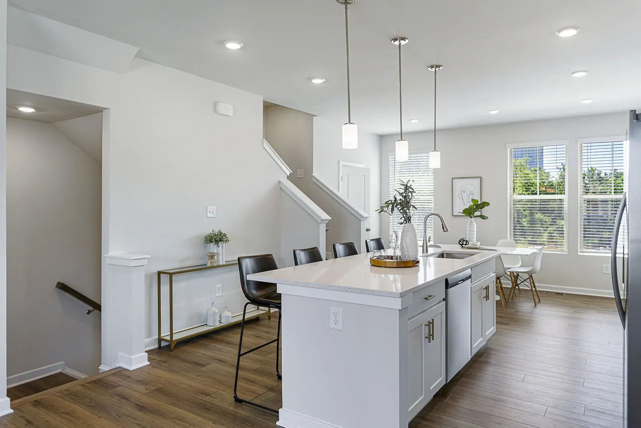Sunstone Grove
