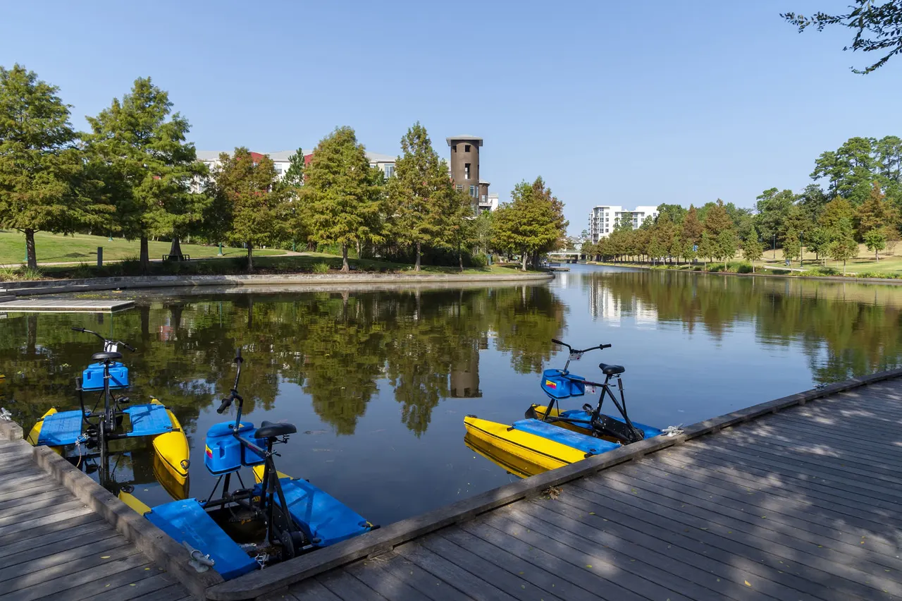 Boardwalk at Town Center Apartments