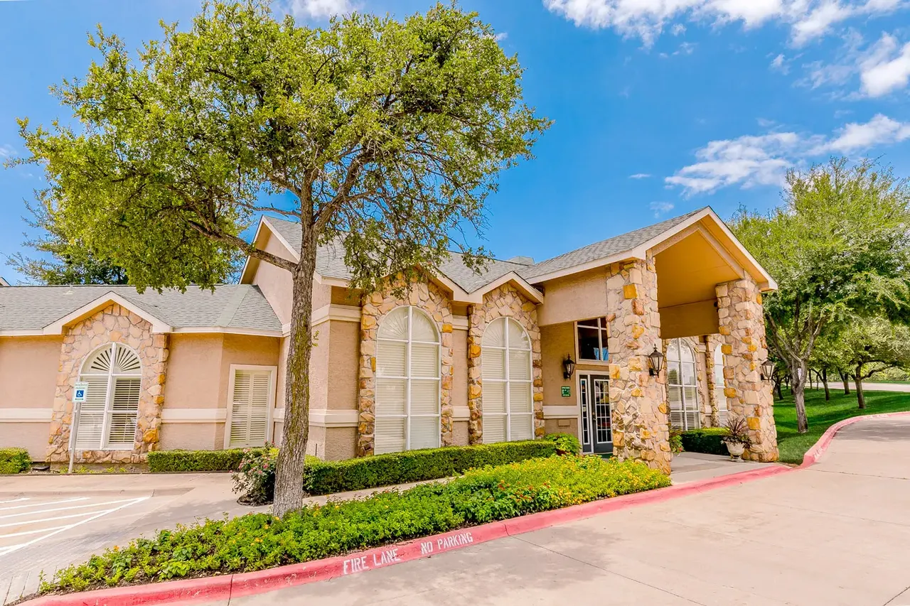 Oakmont of Bear Creek Apartments