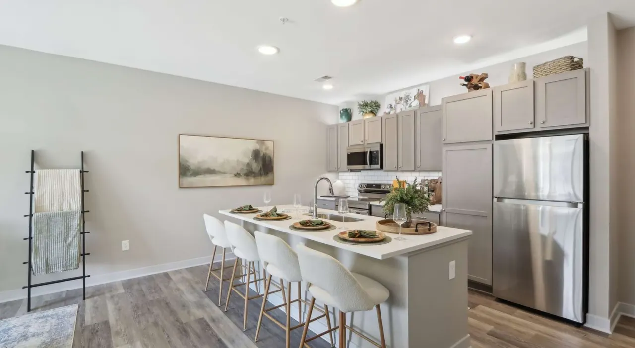 The Grove Apartments