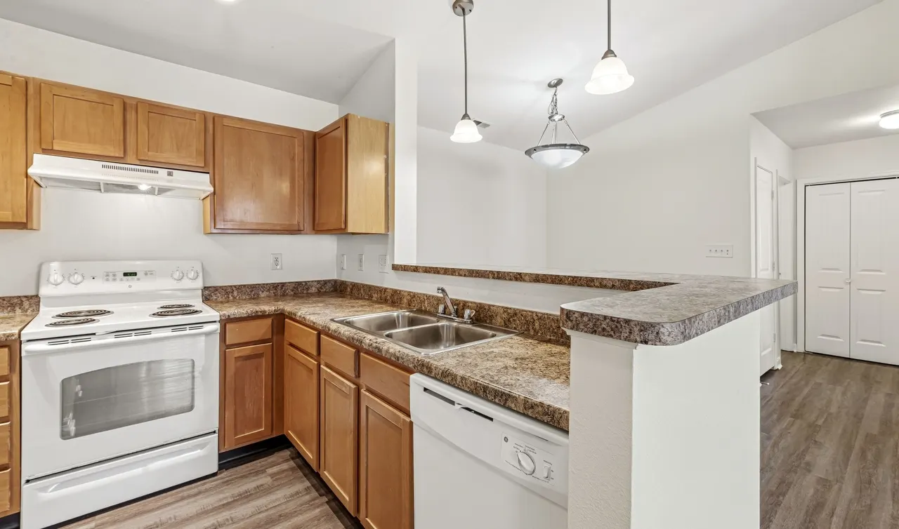 Dakota Ridge Apt