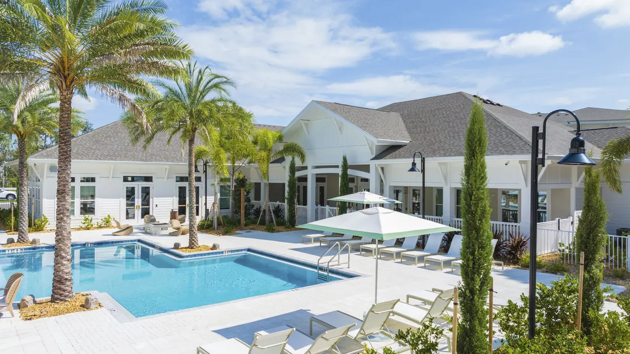 Lantana at Cypress Cay