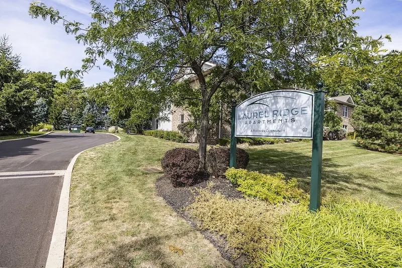 Laurel Ridge Apartments